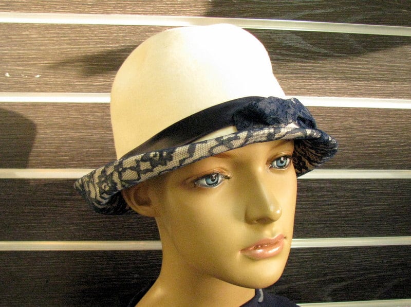 Vintage Fedora Hat Ivory White With 