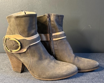 Vintage Brown Leather Ankle Boots by VERO CUOIO - Cuban Heel Cowboy Booties EU 39, Western Style Buckle Boots Women, made in Italy