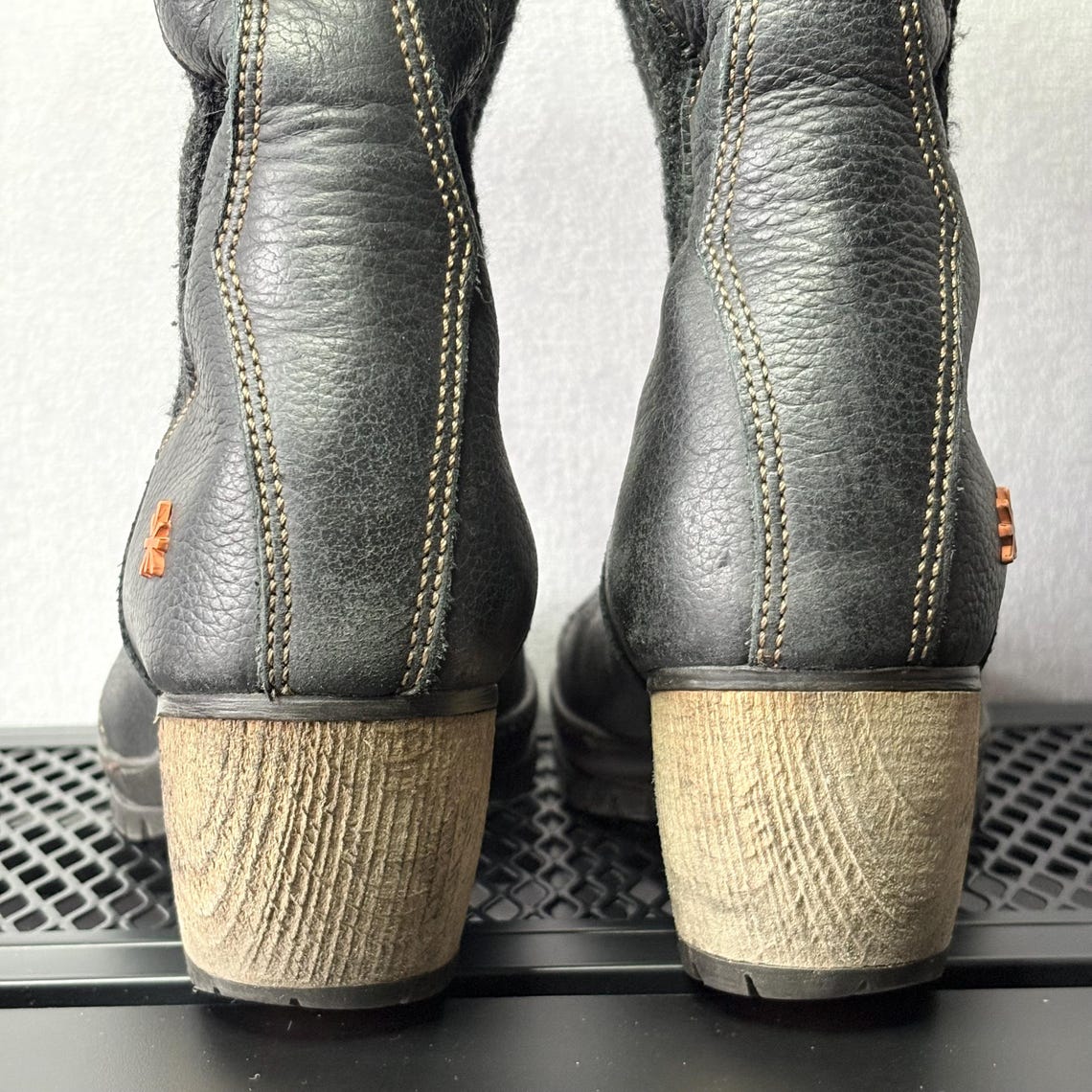 Vintage ART Company Leather Knit Boots, Black Sock Boots, Wood Heel, US 7, EU 37, 90s Y2K, foto 4 di 5