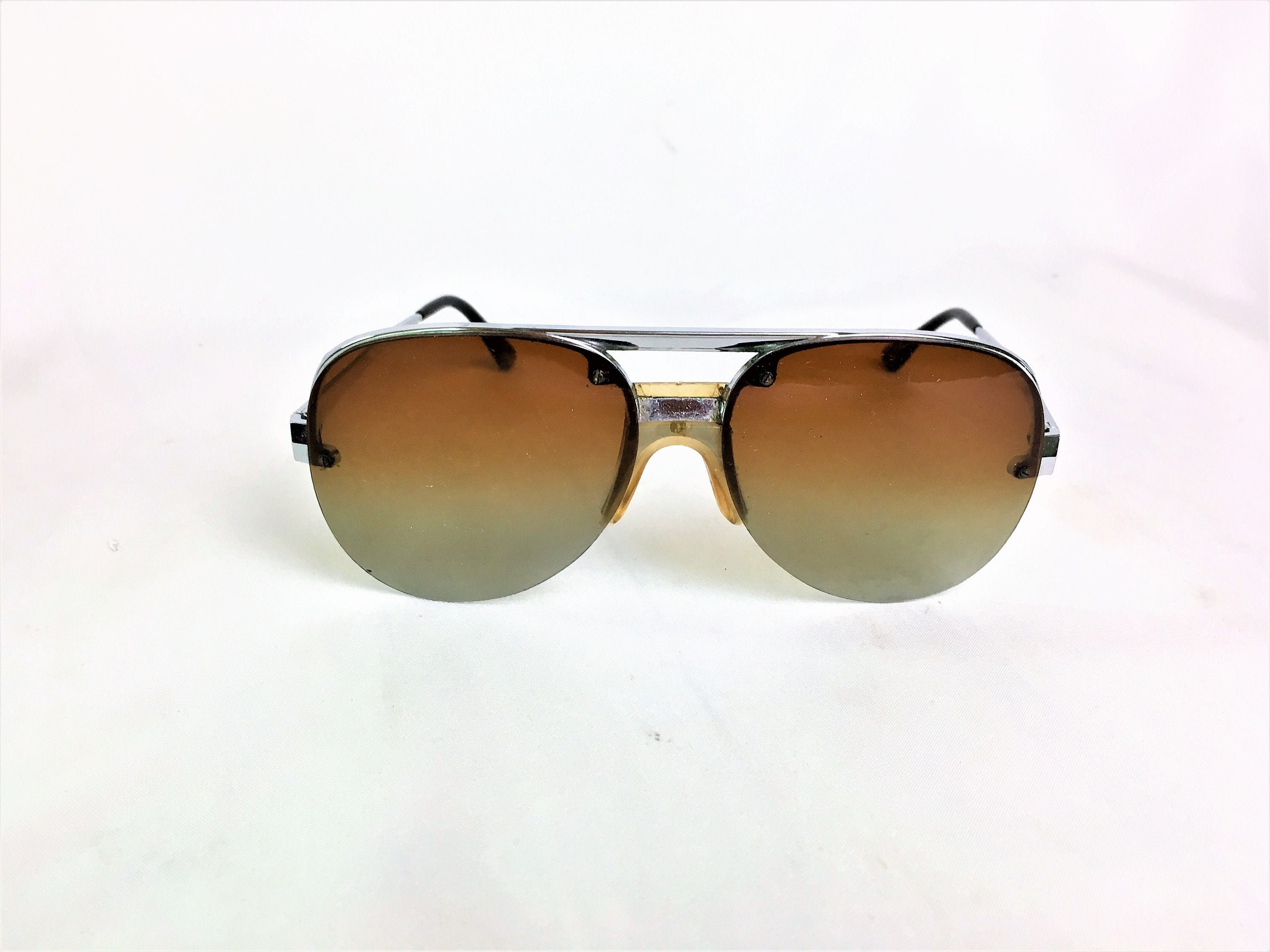 Brown gradient aviator hot sale sunglasses
