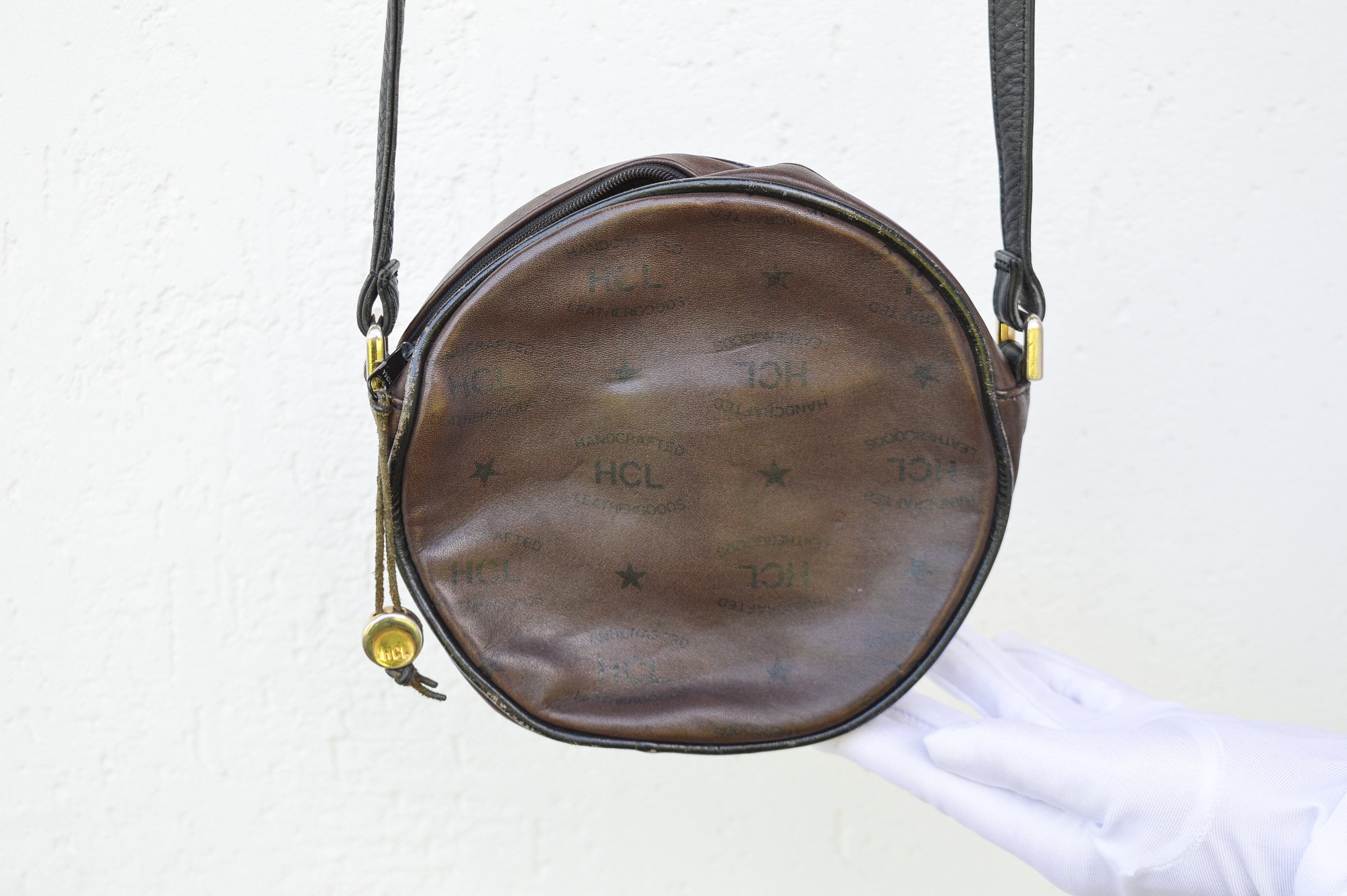 Vintage Leather Round Crossbody Bag in Dark Brown Small Retro Zip up Shoulder Bag Circular Purse for Women HCL Made in West Germany - Etsy Vintage Leather Round Crossbody Bag in Dark Brown Small Retro Zip up Shoulder Bag Circular Purse for Women HCL Made in West Germany - Etsy