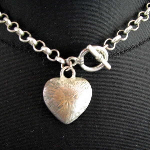 Sign of Love: Vintage Silver Heart T-Bar Ring Necklace, Heart Necklace Pendant, Silver plated engraved Heart shape chain
