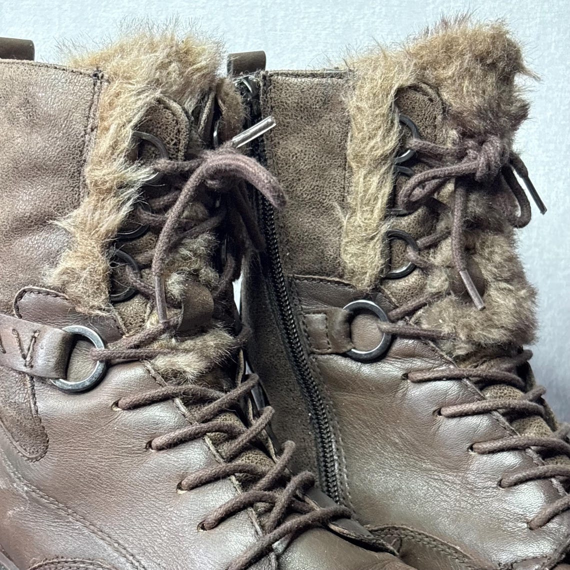 Vintage Tamaris Leather Lace Up Boots, Brown Faux Fur Lined, US 9 EU 40, foto 2 di 5