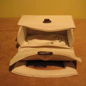 Vecchia borsa per cosmetici bianca retrò Borsa per trucco per ragazza da donna Borsa da toilette per riporre le matite Cosmetica in finta pelle Borsa in similpelle con manico