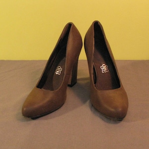vintage brown genuine Leather MOOW high heels women Shoes brown pumps 40 size European