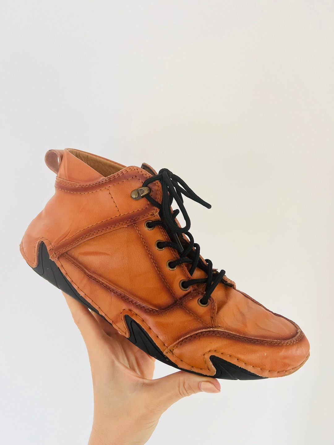 mens shoes from the 90s