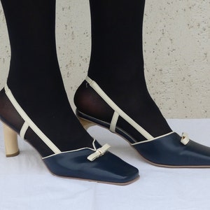 Vintage dark blue with white leather shoes Del Mondo styled in Milano Size EU 40