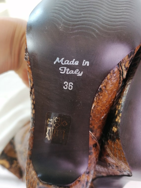 Vintage Brown Leather Ladies 90s knee Boots Made … - image 9
