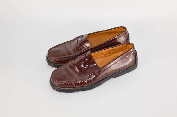Vintage Patent Leather Loafers in Burgundy Red Square Toe Low Heel 