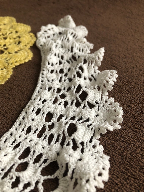 Vintage crochet womens laces collars set of 4 pcs… - image 5