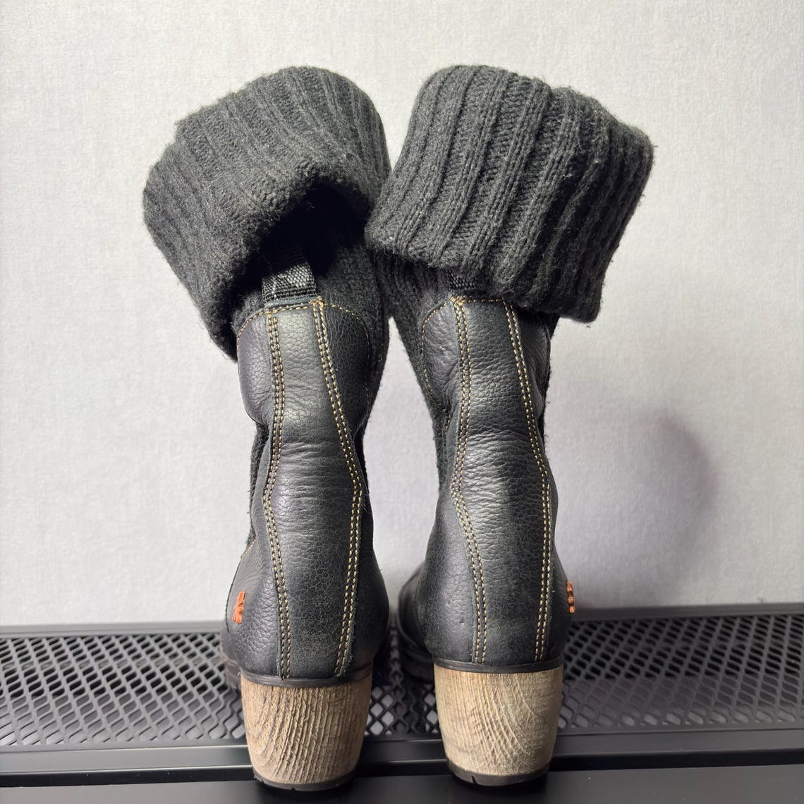 Vintage ART Company Leather Knit Boots, Black Sock Boots, Wood Heel, US 7, EU 37, 90s Y2K, foto 3 di 5