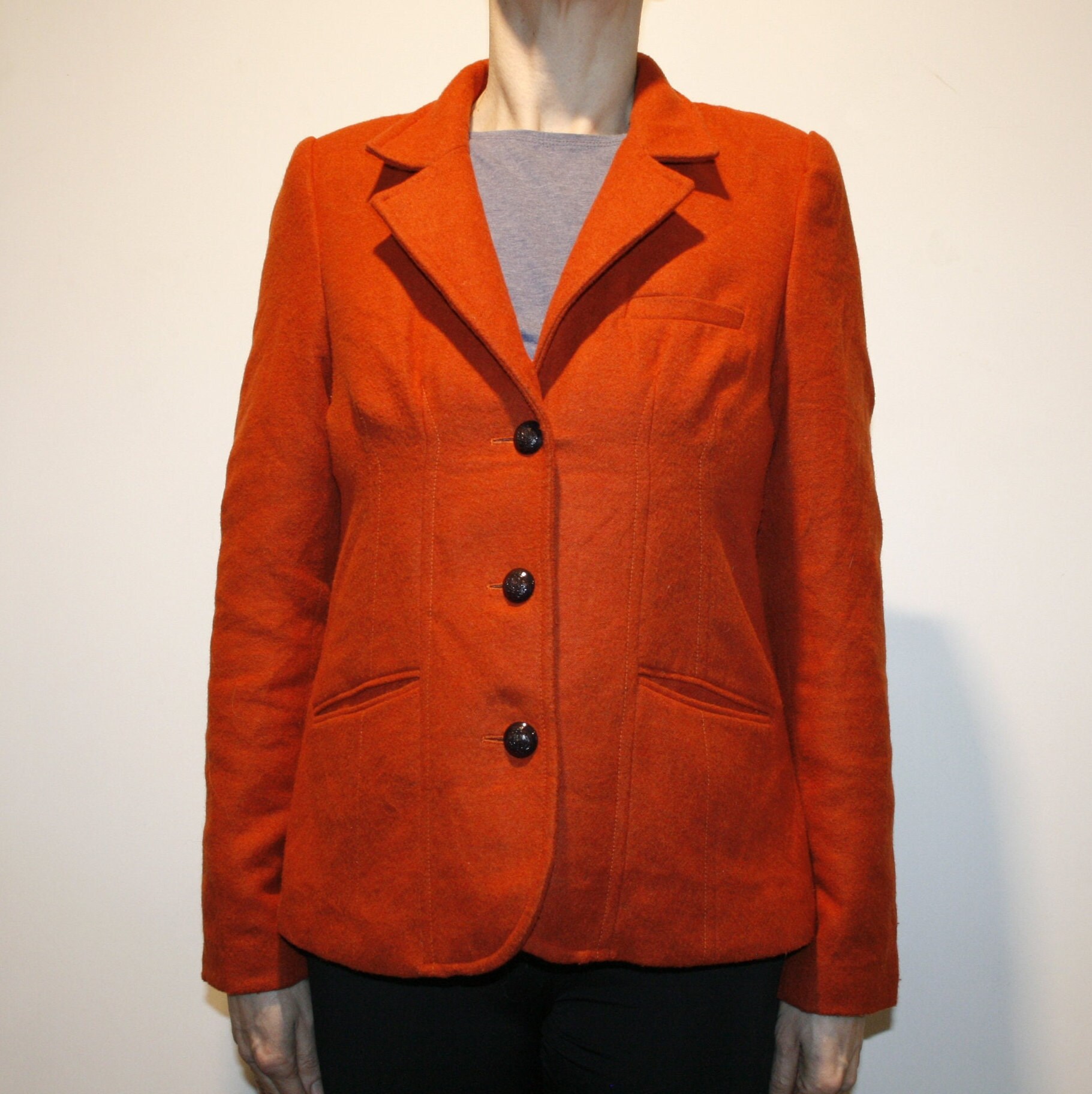 buttoned patch pocket wool jacket