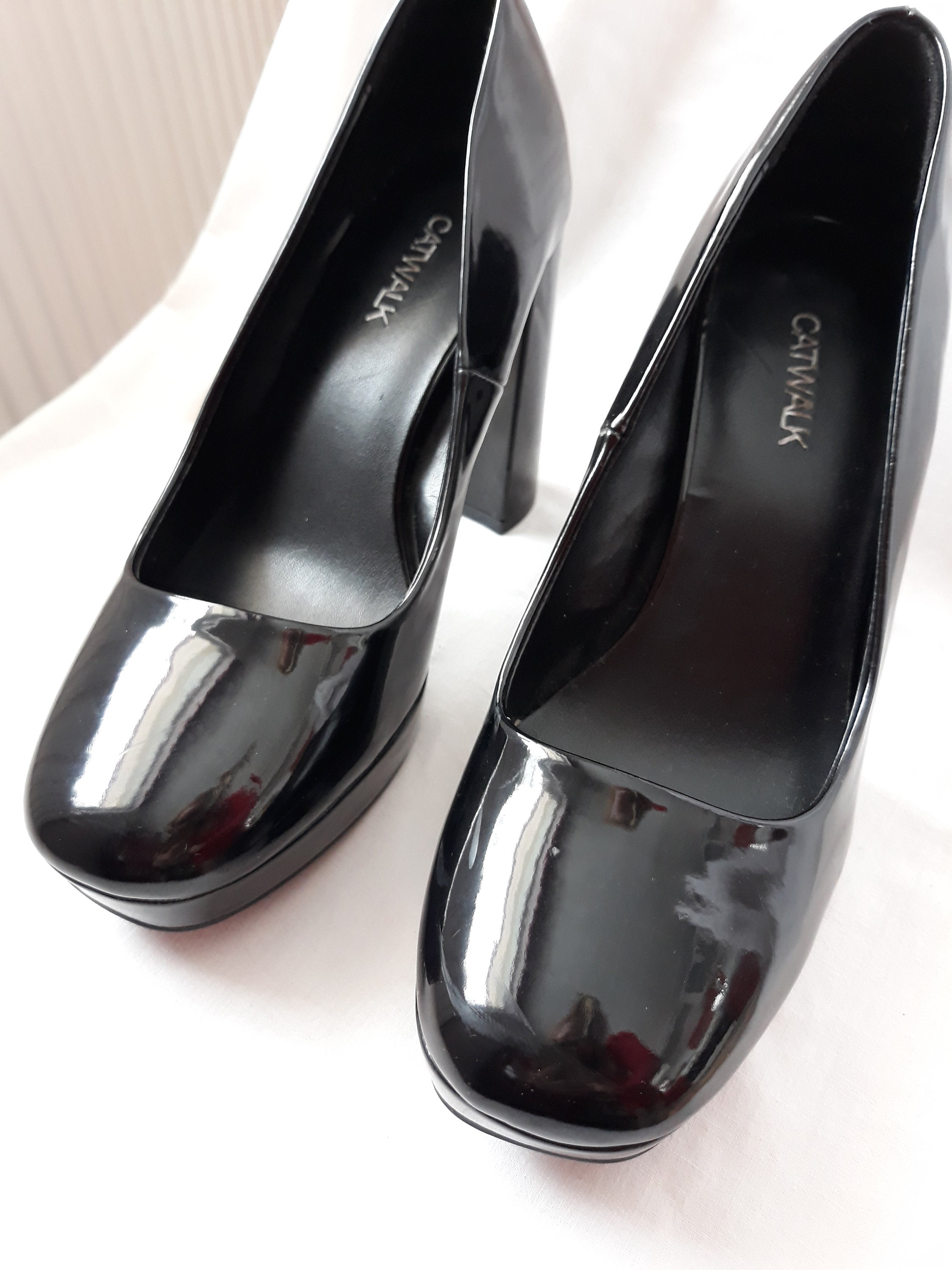 TOLIMA BLACK Handcrafted Patent Leather Opera Pumps Tuxedo Loafer