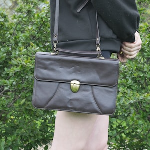 Sac à main vintage en cuir marron foncé pour femme porte-documents structuré pour femme