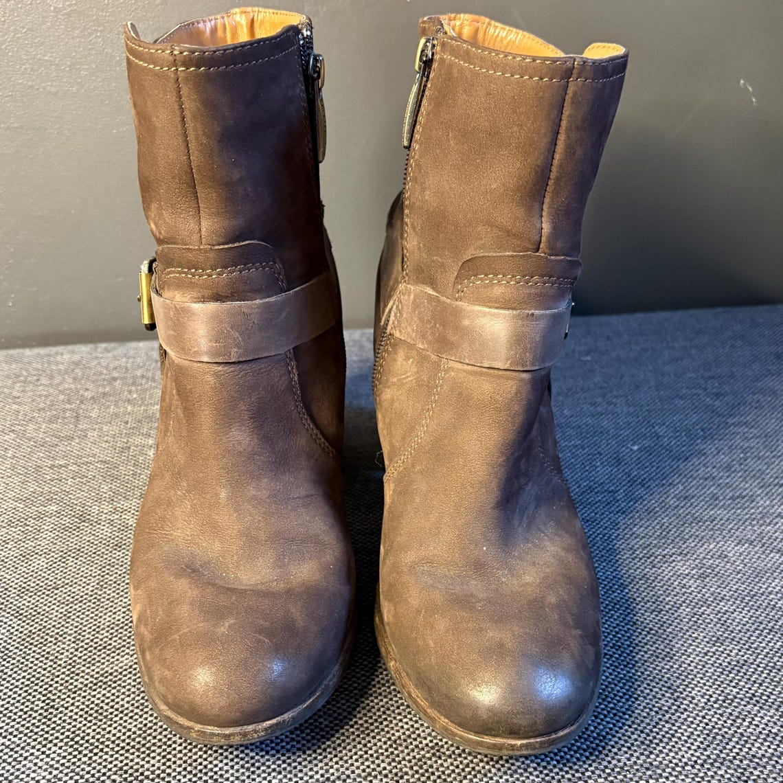 Brown Leather Biker Harness Ankle Boots, Chunky Heel Booties, Vintage Style (38EU/7US), foto 4 di 5