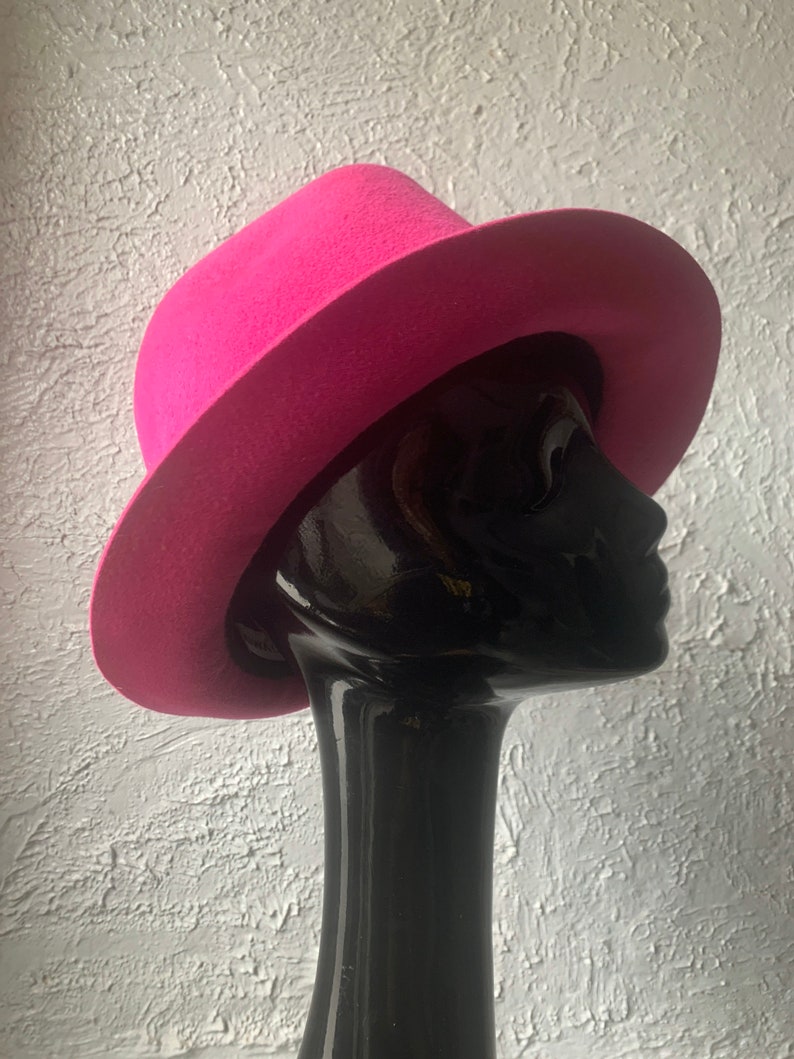 ASHAKA GIVENS High Crown Fedora Hat with Interchangeable Ribbons Lined image 2