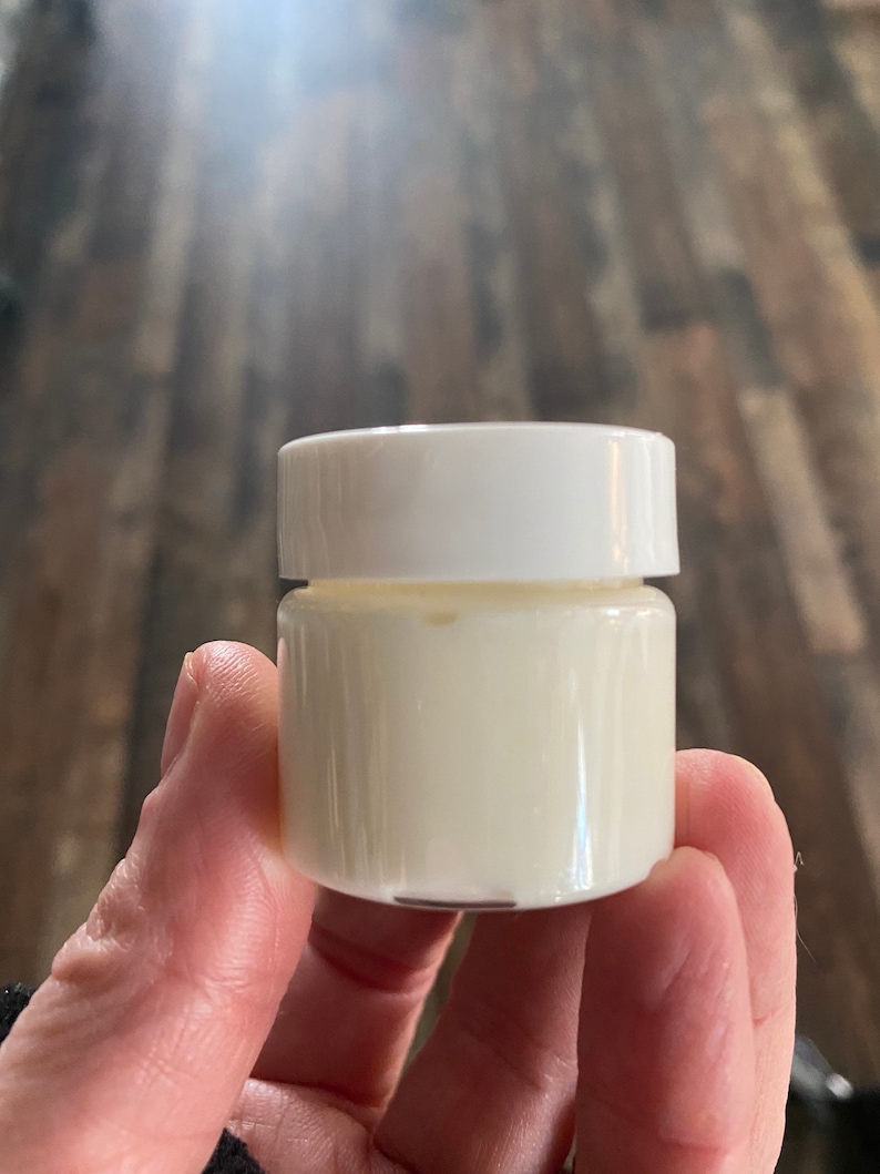 Sample skin care single use lotion scrub face oil sample Extra Basic Cream