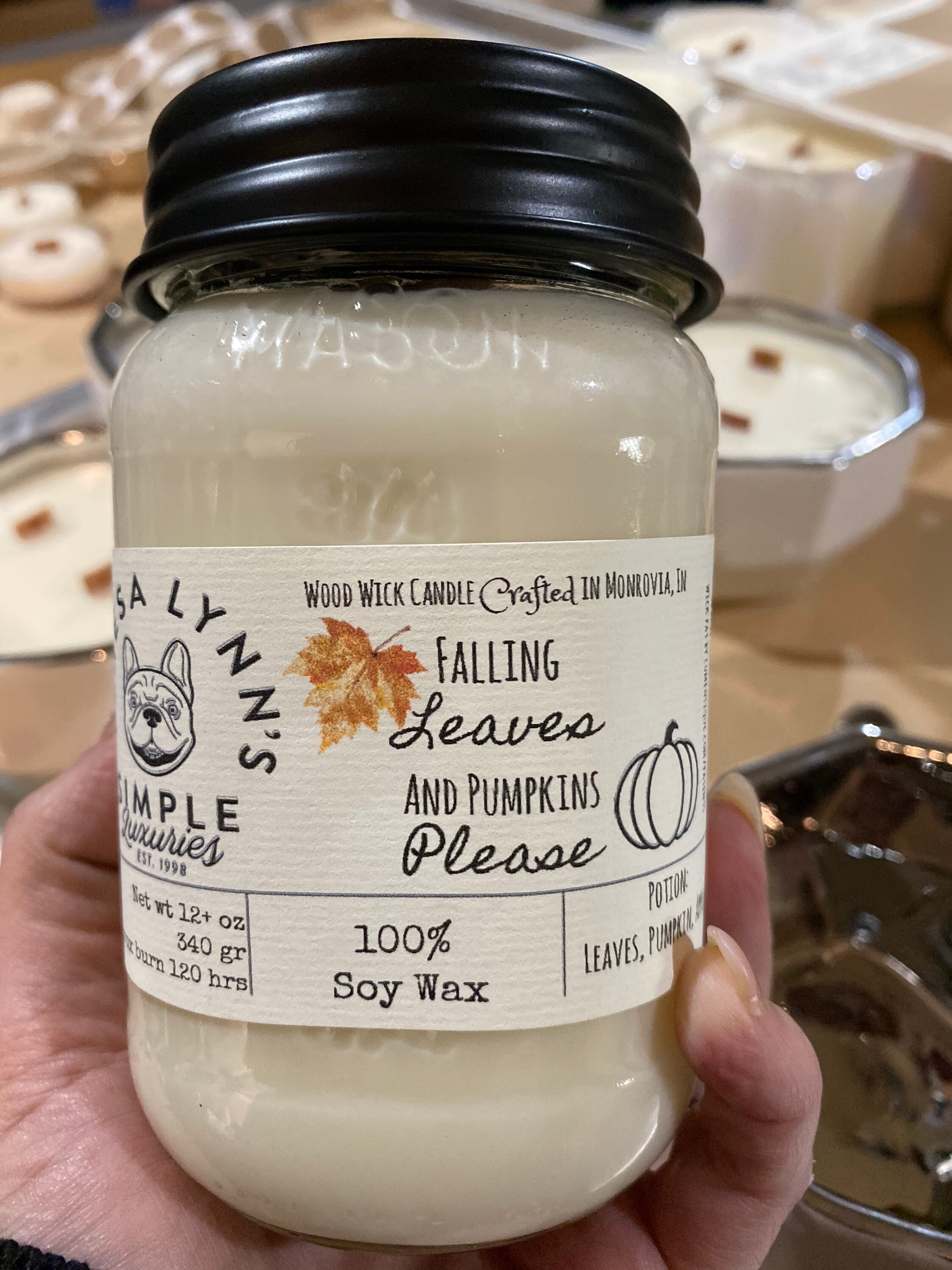 Falling Leaves and Pumpkins Please, soy candle, wood wick, Apple candle Autumn Leaves And Pumpkins Please Candle