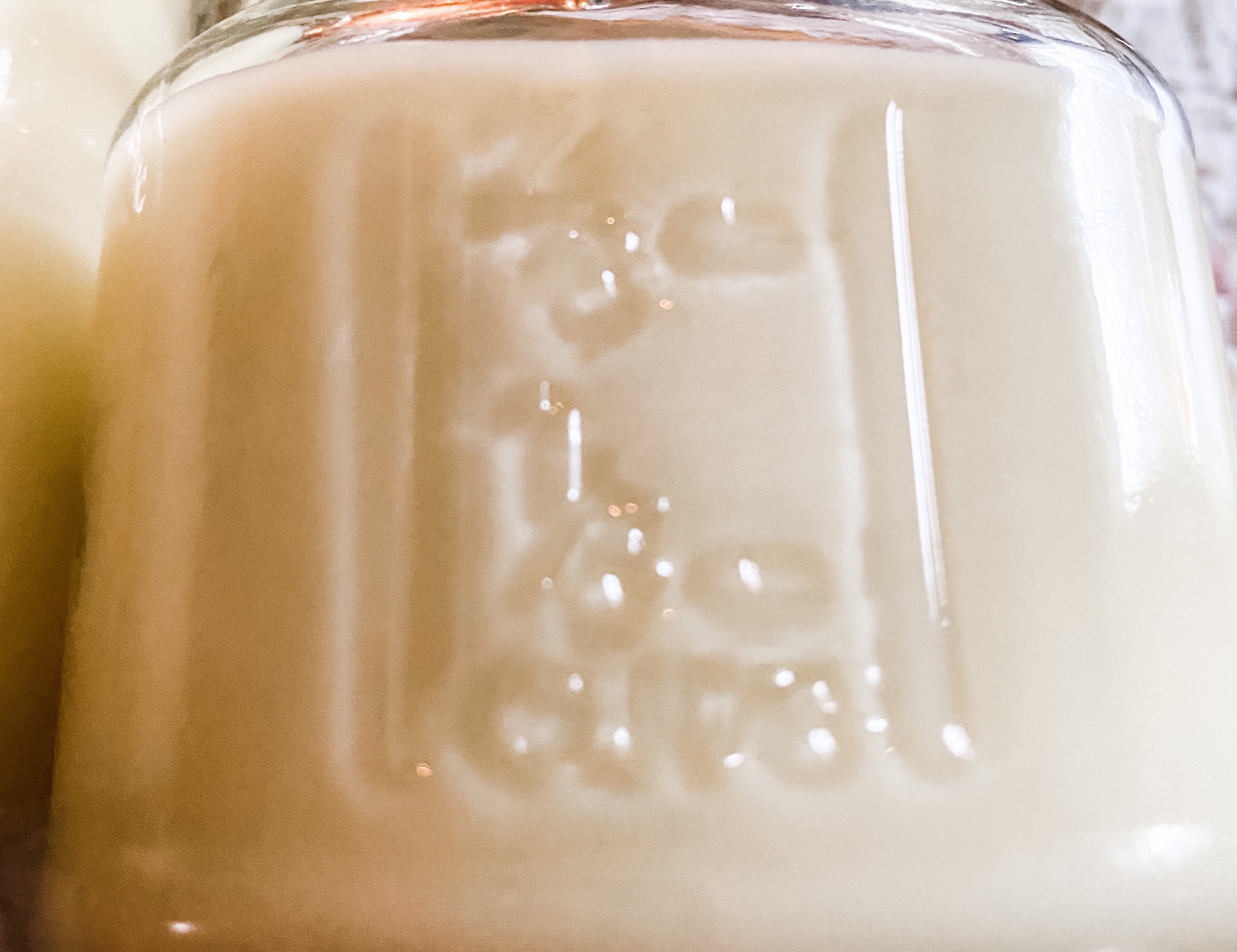 pine wood wick candle