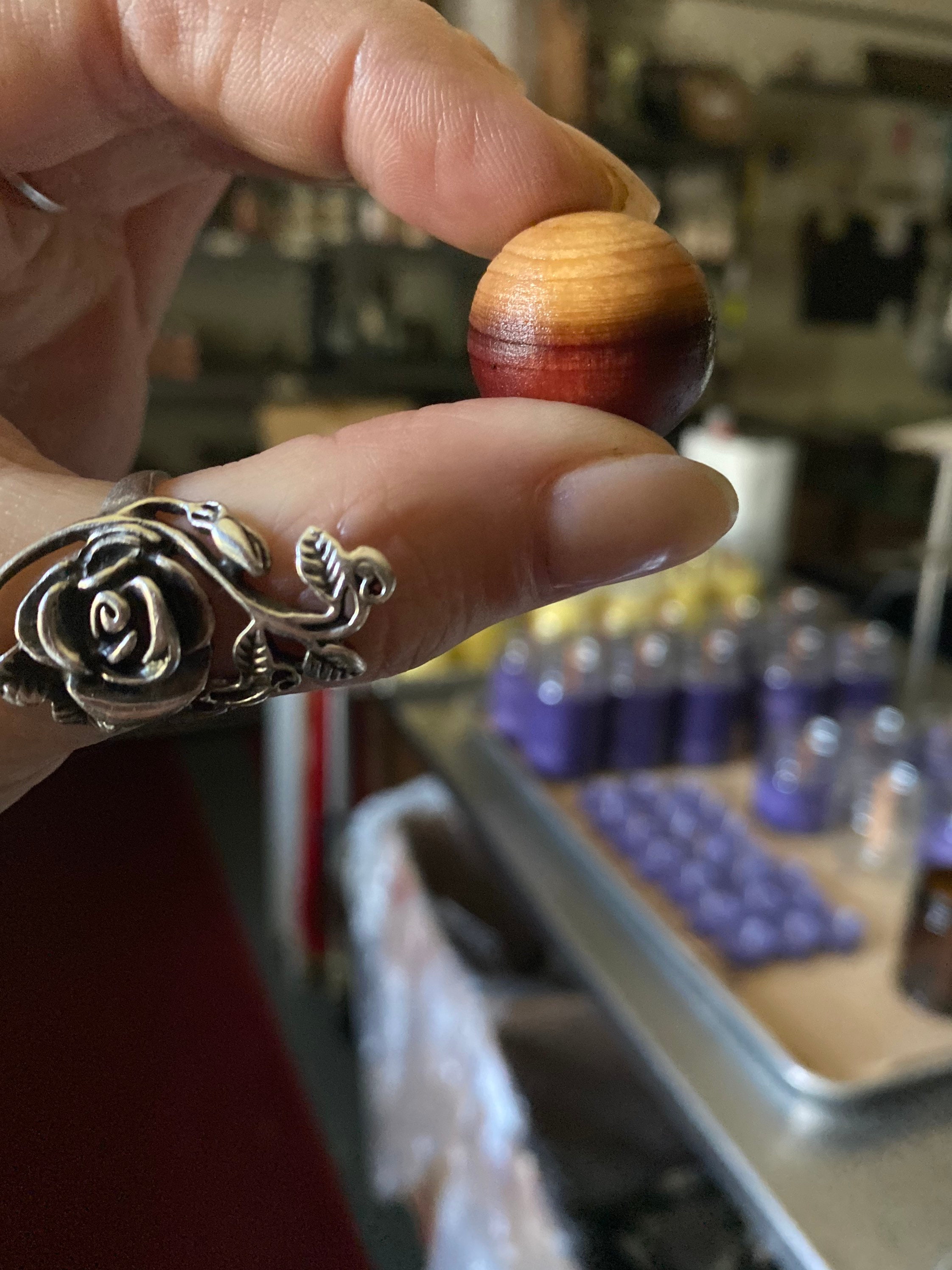 Car freshener, air freshener, closet scent, cedar, leather, new car