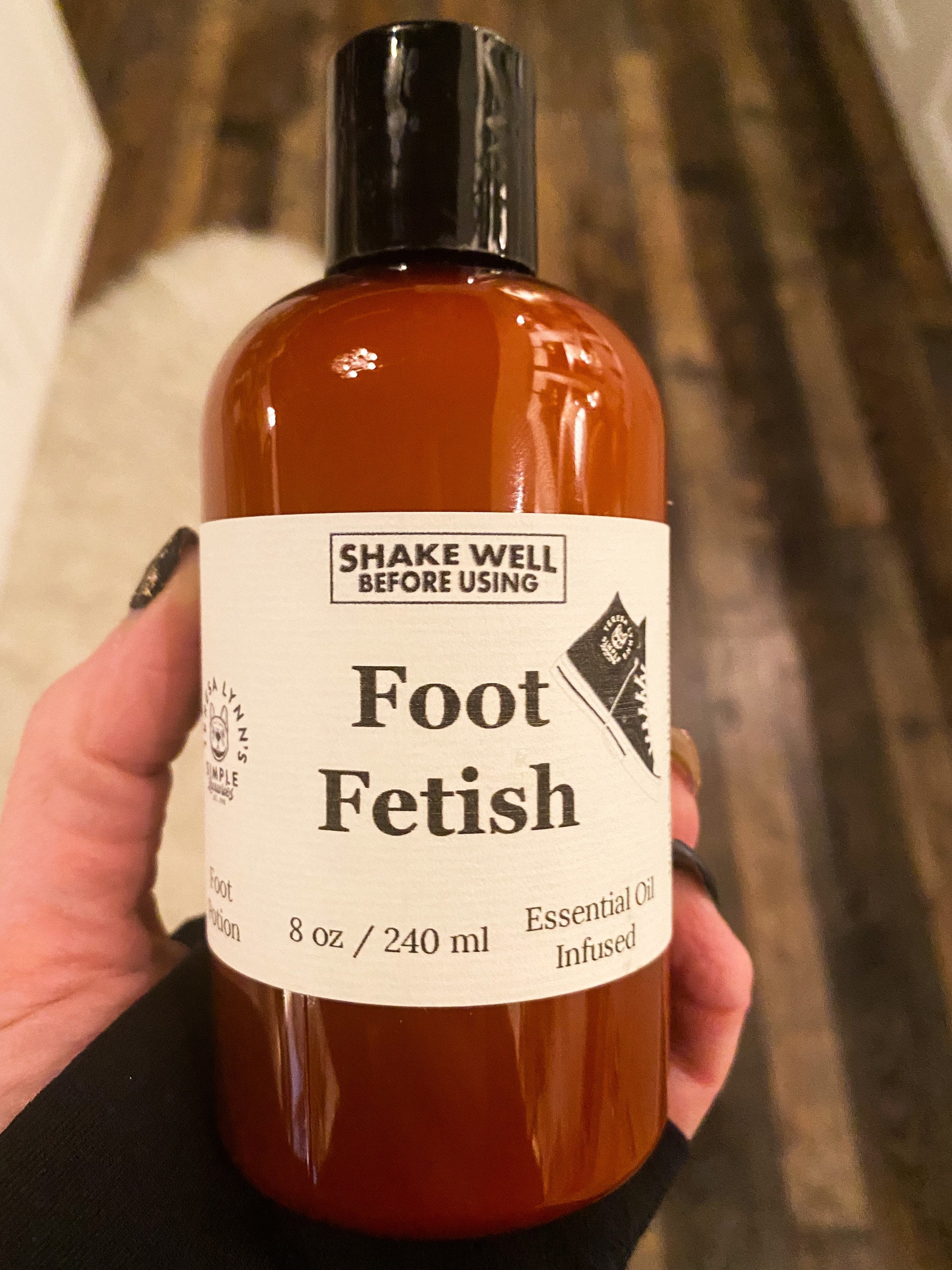 Foot Fetish, cooling foot lotion, peppermint, tea tree, lavender