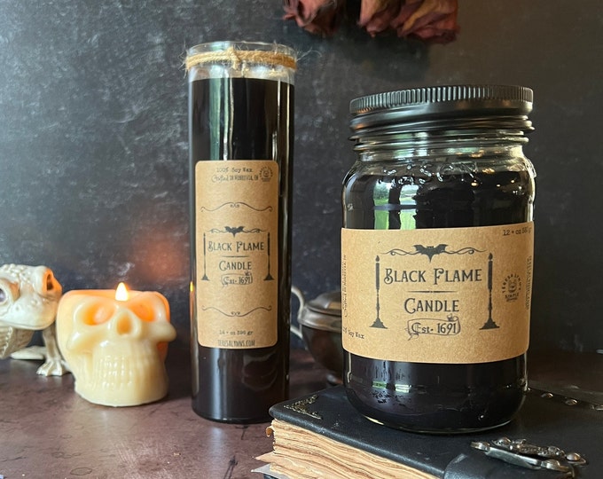 Black Flame Candle, Wooden Wick, 100 % soy candle, Fall, Pumpkin, Chai Spice, autumn, phthalate free, Halloween, American Made, watch party