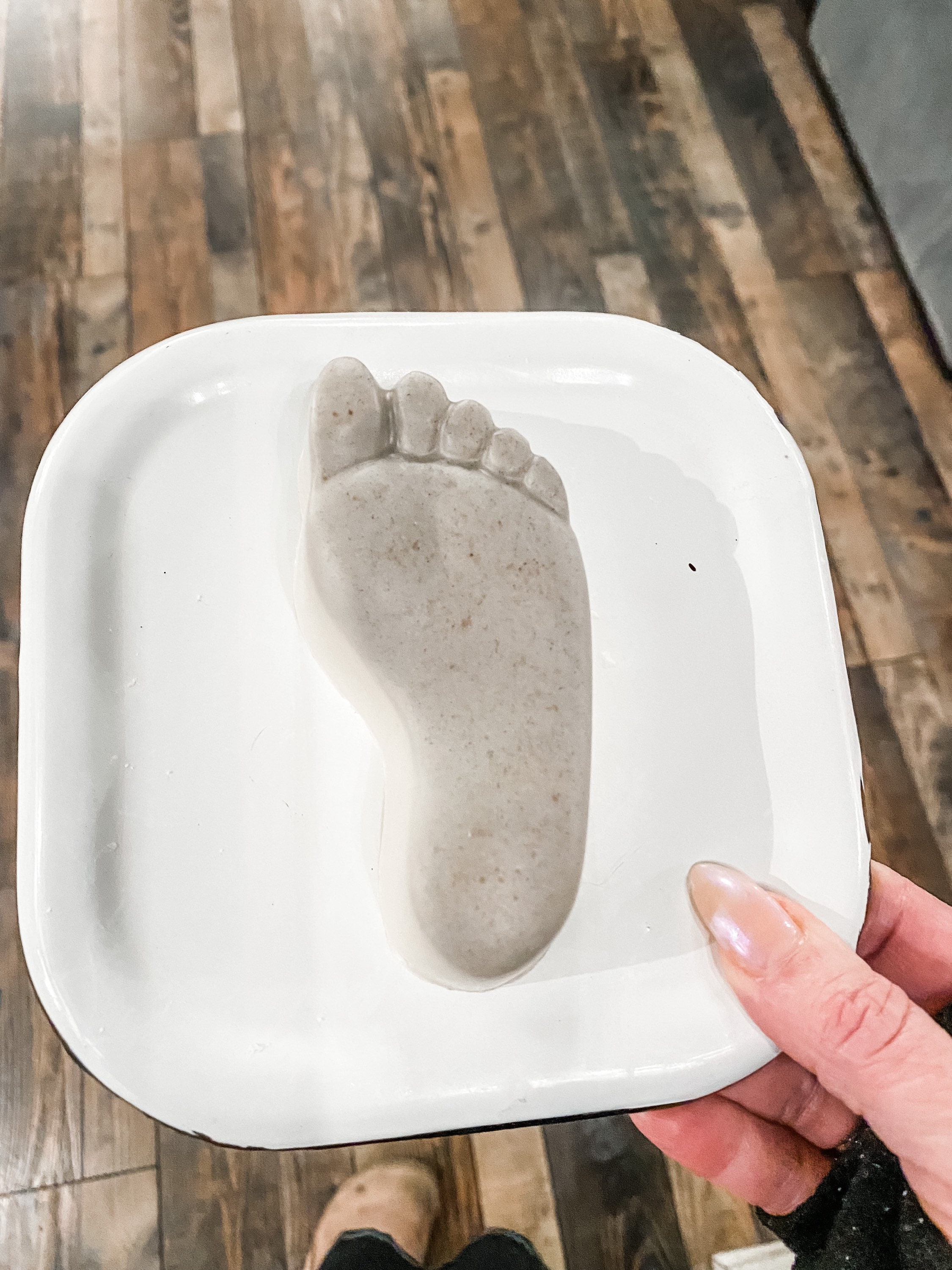 Amateur massage foot fetish river