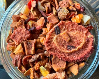 Bramblin' - Fruit Tea - Apple, Hibiscus, Organic Hibiscus Matcha, Rosehip, Papaya, Blackberry, Strawberry, Raspberry