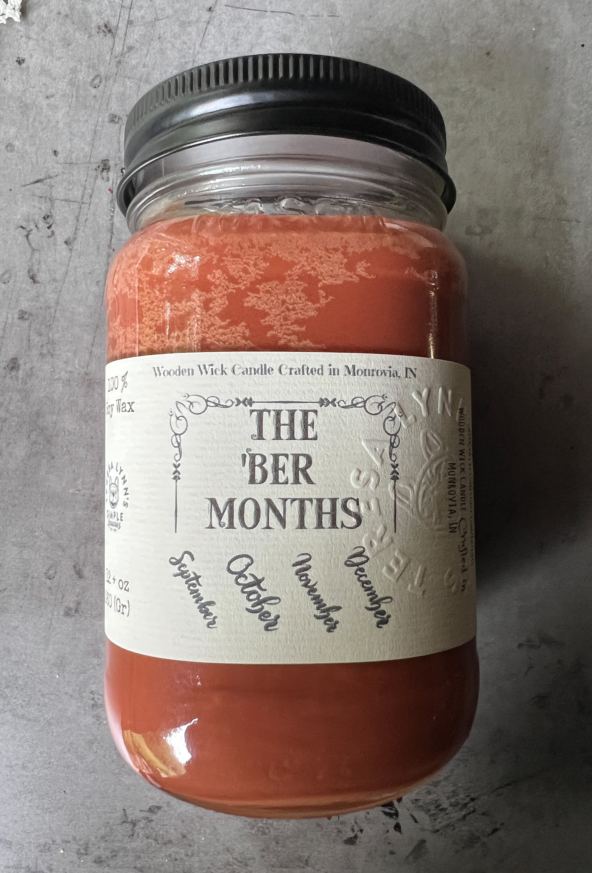 The 'Ber Months Wooden Wick Soy Wax Candle with Crisp Leaves, Apple