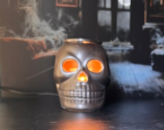 Gothic Wax Melter Set: Black Skull + Unique Set with Hand Poured Scents Included