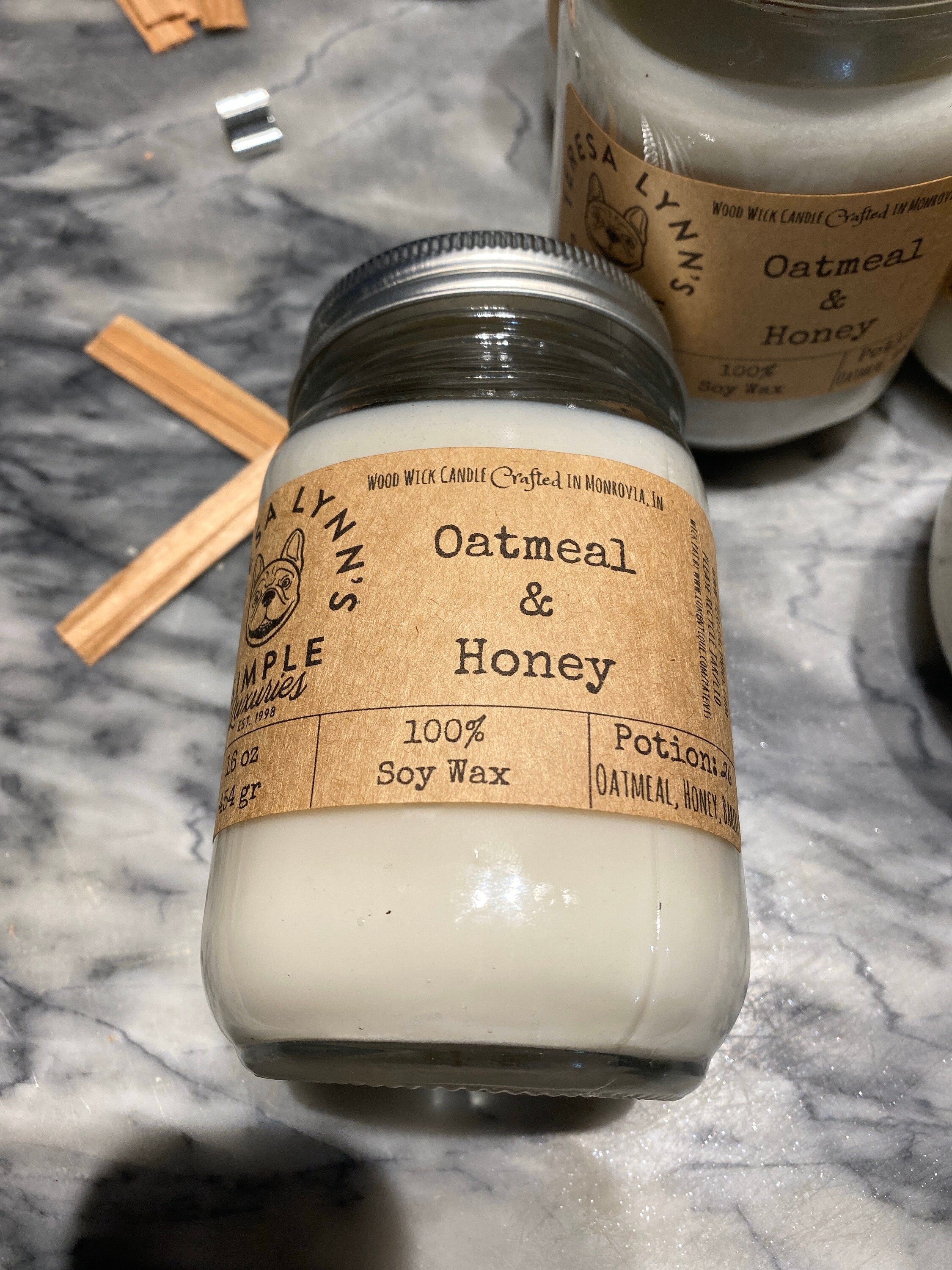 Oatmeal and Honey scented candle self care aromatherapy 100
