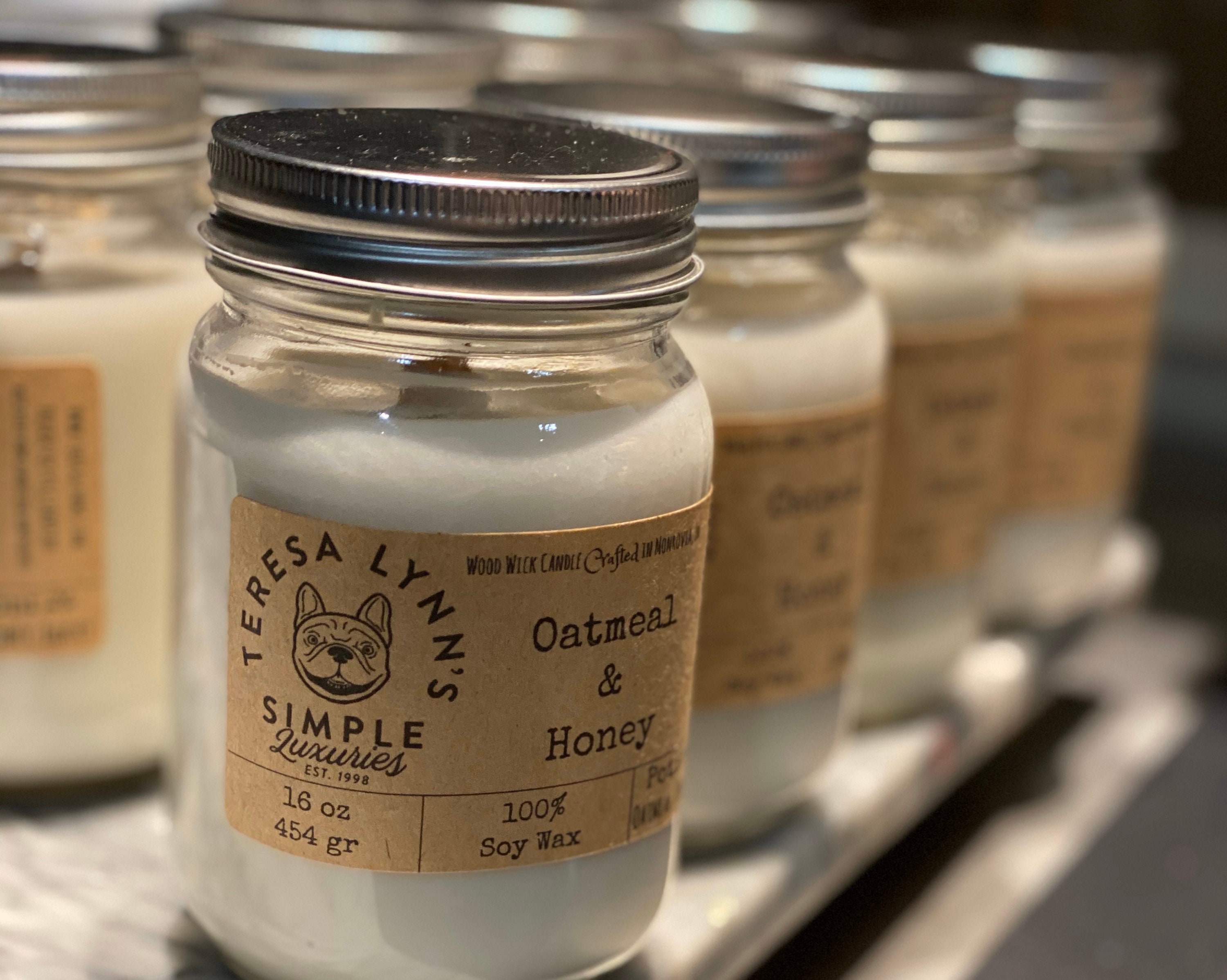 Oatmeal and Honey scented candle self care aromatherapy 100