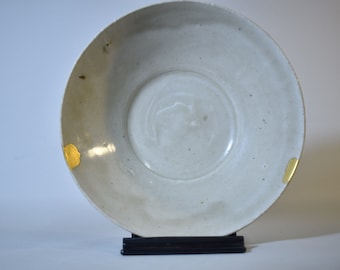 White bowl 4612K, real gold, kintsugi repair