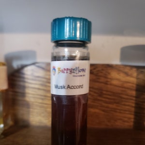 Musk Oil- Accord