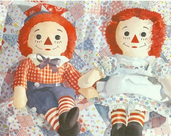 OLD FRIENDS - Raggedy Ann and Andy Vintage Dolls Print