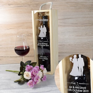 Caixa de vinho de madeira personalizada gravada caixa de presente de vinho de casamento rústico, caixa de vinho de madeira com tampa transparente-noiva e noivo