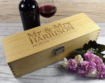 Wedding Wine Box / Box Personalised Rustic Wine Box Wood , Wooden Wine Boxes Engraved Wine Box - Mr & Mrs Bride, Groom