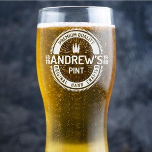 Personalised Pint Glasses, Custom Beer Glass, Engraved Pint Glass, Personalised Beer Glasses, Beer Label Glass, Beer Gift, Birthday Gift