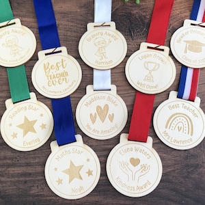 Personalised Engraved Wooden School Medals 8cm | School Medal l Children Medals | Academic Medals | Teacher Medal | School Sports Day