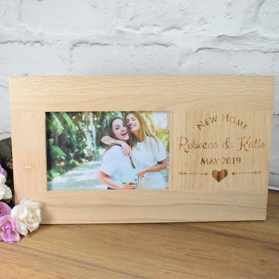 Engagement Photo Frame White Wood 4x6 Photo - Made To Order Custom Gift  Austr