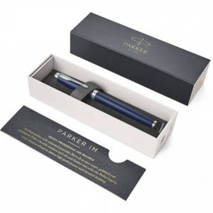 Parker IM Blue with Chrome Trim Fountain Pen, Personalised Pen, Engraved Pen, Graduation Gifts, Wedding Presents, Christmas Gift 1931654 image 4