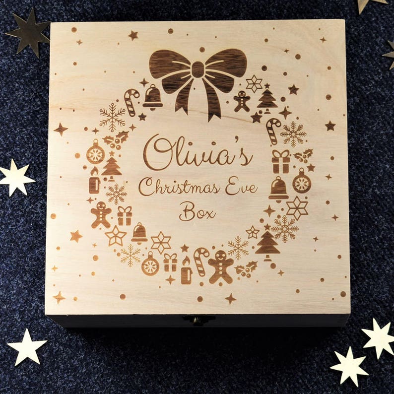 Personalised Christmas Eve Box For Children, Ready To Fill With Gifts, 3 Sizes, Christmas Wreath with Name image 4