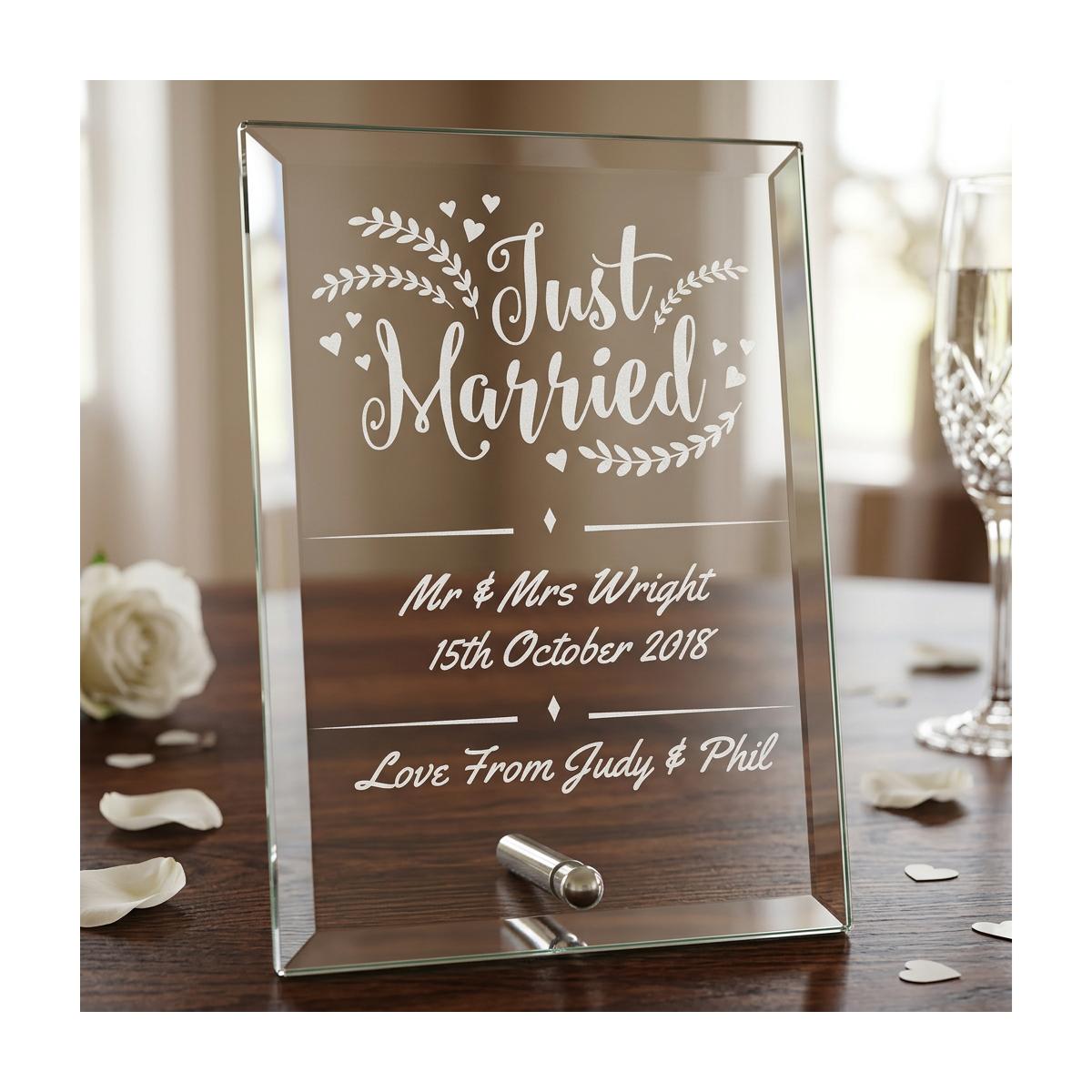 名入れ刻印入りガラス製ウェディングプラーク – 結婚祝いギフト - Etsy 