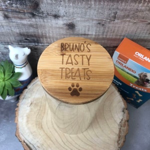 Personalised Bamboo Lid Dog Treat Storage Jar Pick Your Size Glass Storage Jar Dog Reward Jar with Engraved Lid with Paw Print & Name image 2