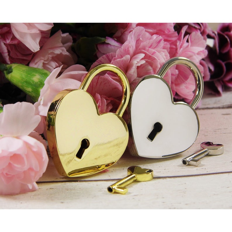 Personalised, Engraved Love Heart Padlock Love Locks, Couples Gifts, Wedding Locks, Valentines Day Gifts, Christmas Stocking Fillers image 2