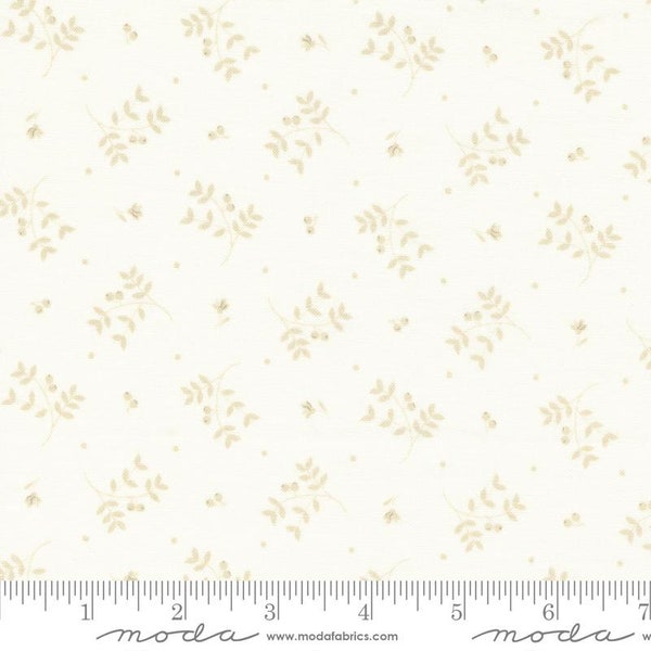 Blueberry Delight - Fresh Berries Blenders Cream Stone by Bunny Hill Designs for Moda, 1/2 yard, 3033 12