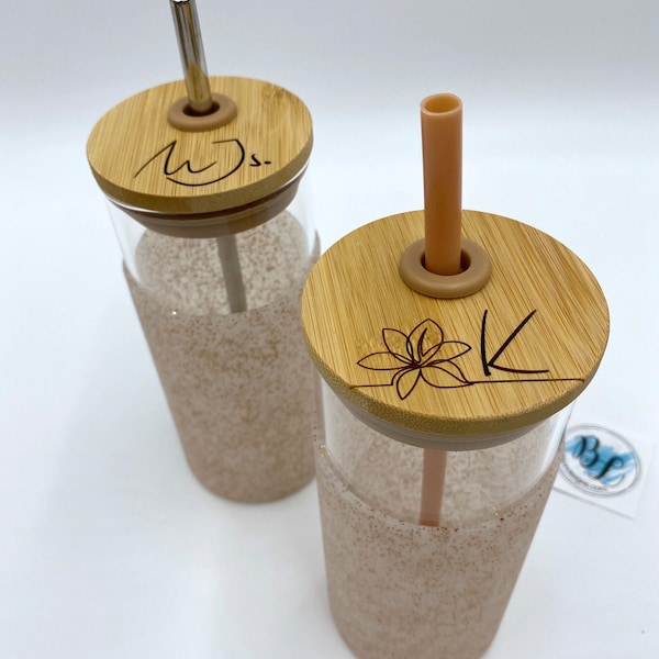 Engraved Customized Glass Tumbler with Bamboo Lid | NO Vinyl | Dishwasher Safe | Reusable Drinking Cup | Monogramed Tumbler | Minimalist