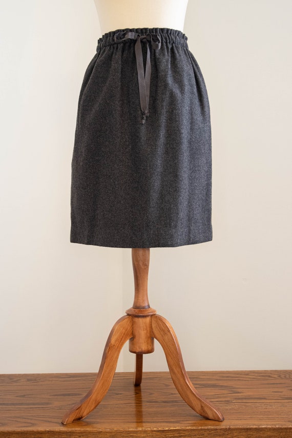 Vintage 1980s Charcoal Grey Wool Midi Skirt with … - image 2