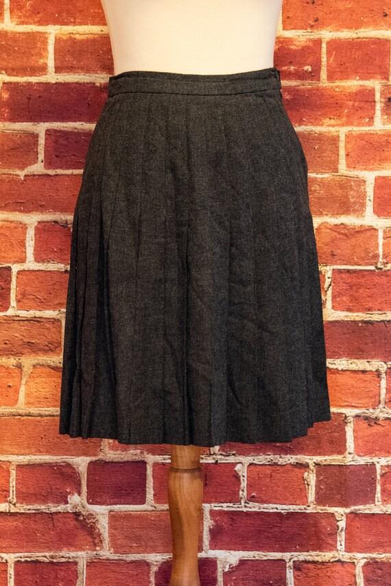 Vintage 1960s Charcoal Grey Pleated Mini Skirt - image 2