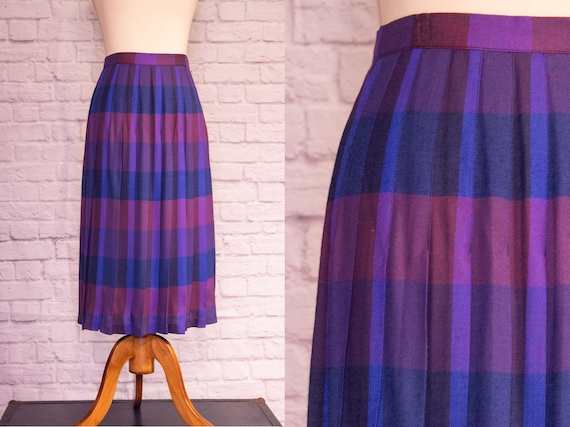 How To Sew Knife Pleats: The Emma Skirt Sewing Tutorial | The Flora Modiste